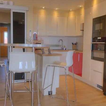 Apartment 3 Pieces 4 Etoiles Vue Parking Fibre 500m Palais Festivals *